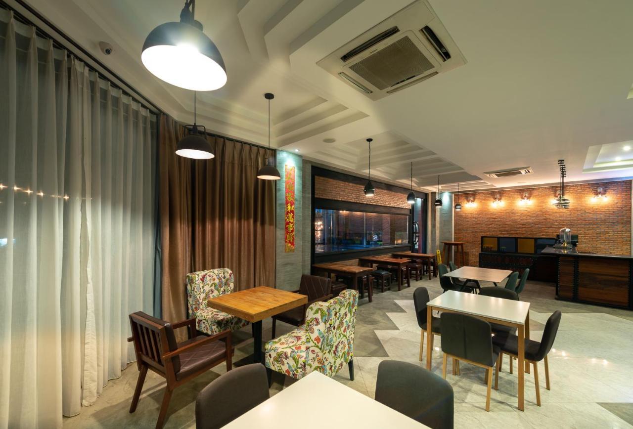 S Park Design Hotel В'єнтьян Екстер'єр фото